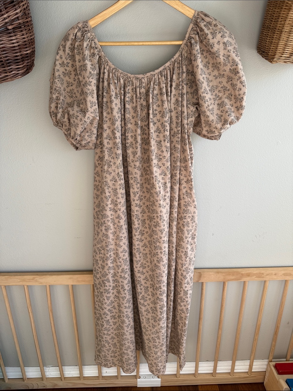 Shopdahl floral puff sleeve dress - Picture 4 of 5